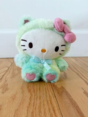 Sanrio Hello Kitty Plush